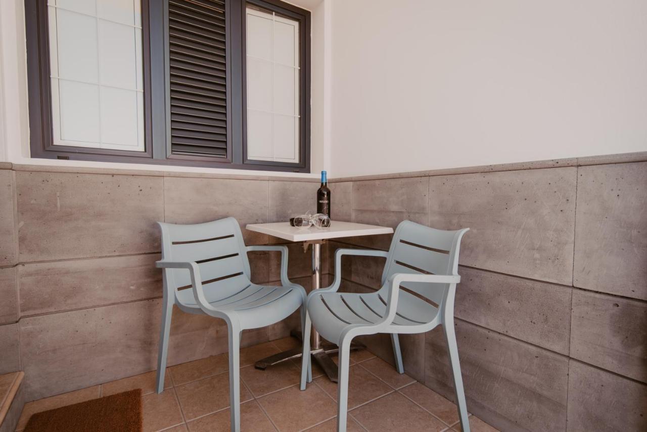 La Pardela Experience Apartamentos 塞博河畔卡莱塔 外观 照片